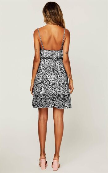 Mini-robe portefeuille à bretelles avec ourlet à imprimé léopard et volants - Noir 4