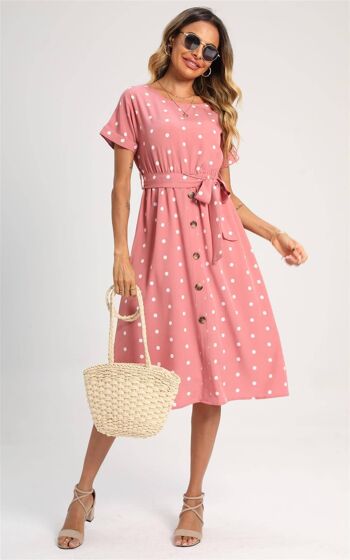 Robe mi-longue boutonnée à pois en rose 2