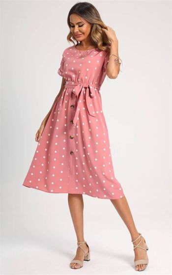 Robe mi-longue boutonnée à pois en rose 4