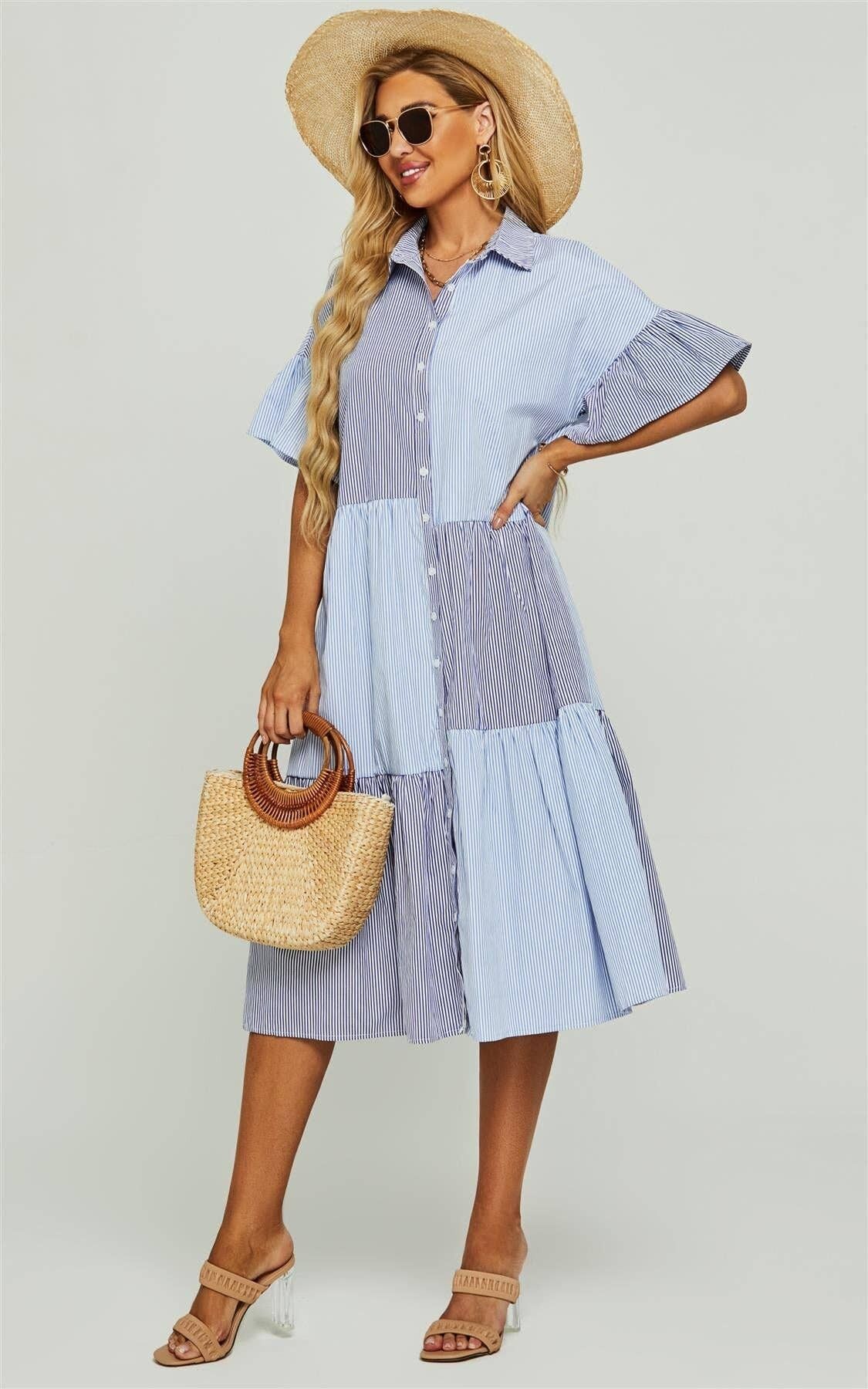 Abito chemisier con stampa a righe rilassato in blocchi di colore blu e blu scuro