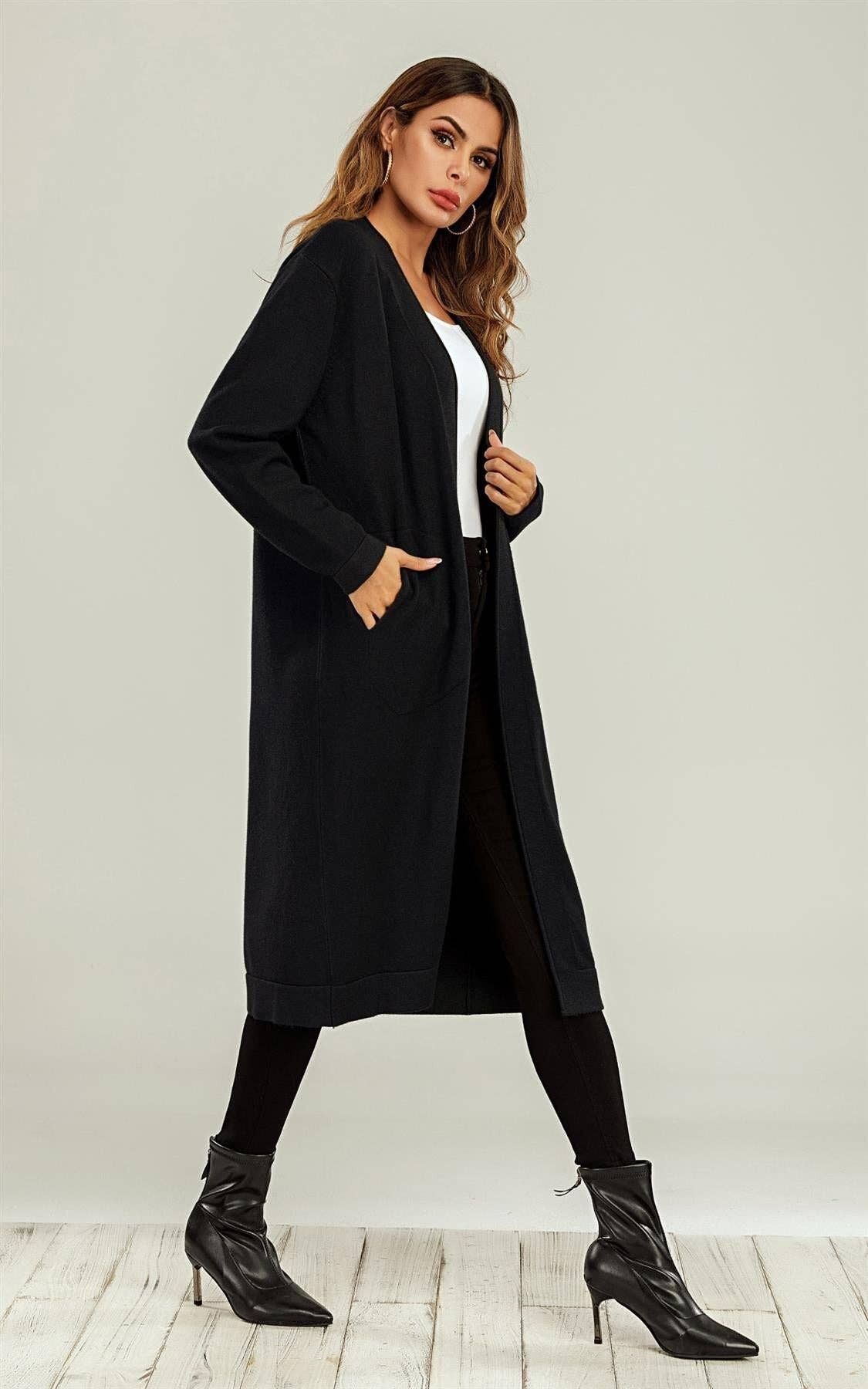 Cardigan midi in morbido misto lana di colore nero