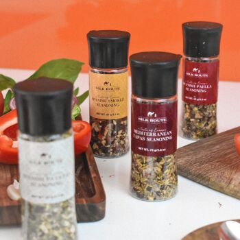 Coffret cadeau Spanish Spice Journey par Silk Route Spice Company - 4 mini moulins de 100 ml 2