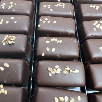 Bonbon chocolat praliné sésame