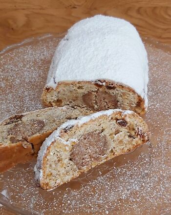 STOLLEN Gâteau à la pâte d'amandes 700g 2