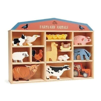 13 Farmyard Animals & Shelf