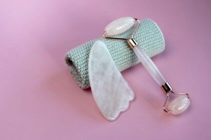 Gua Sha & Roller viso al quarzo bianco puro - HECOSFAIR