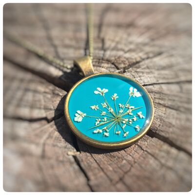 Necklace with real wild carrot flowers in turquoise