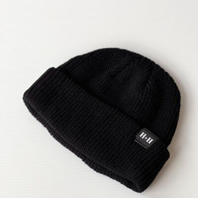Knitted Beanie Hat Black