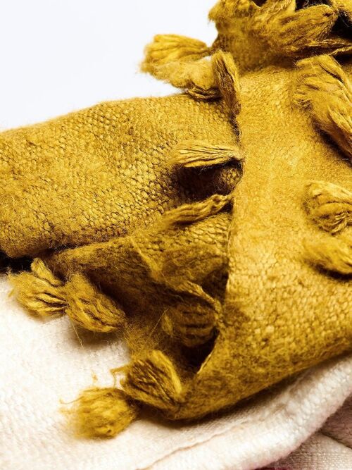 Dzukou Silk Uncut - Handwoven Eri Silk Scarf - Vegan Silk - Ahimsa Silk - Peace Silk - Handmade - Yellow - Slow Fashion