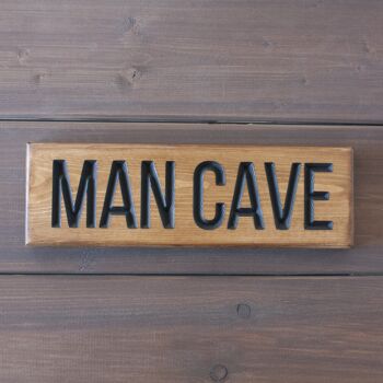 Panneau Bois Gravé 30cm - "Man Cave" 1