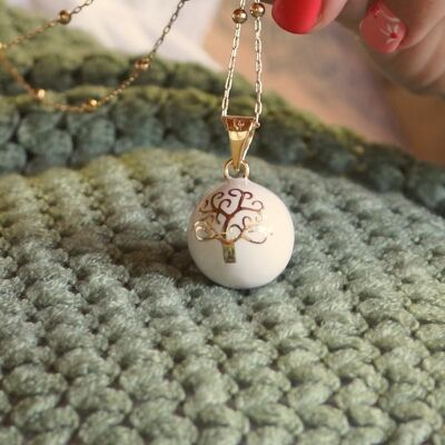 Maternity bola Tree of life White yellow gold plated