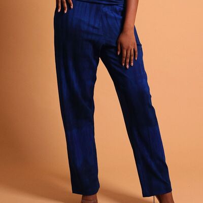 Casual blue straight leg pants for women – Assume