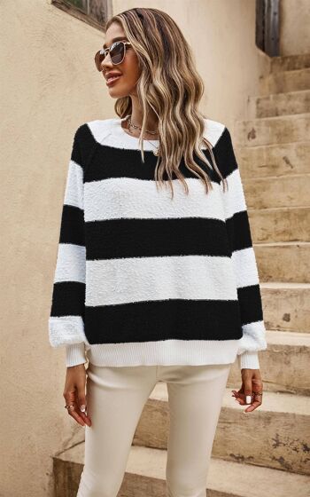 Pull en tricot décontracté à rayures noires en blanc 2