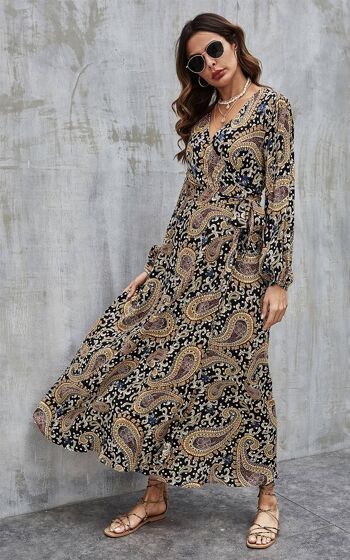 Boho Gold Paisley Robe portefeuille à fleurs en noir 4