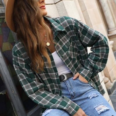 Chaqueta camisera extragrande con detalle de bolsillo a cuadros cepillados en verde
