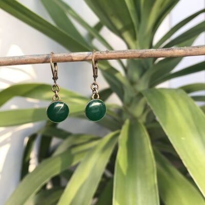 Péquelettes green enamel earrings