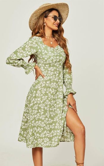 Robe mi-longue à manches longues et à imprimé floral vert 4