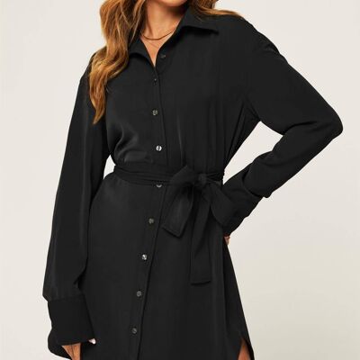 Vestito chemisier oversize con spacco laterale arrotondato di colore nero