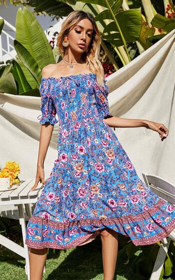 Robe mi-longue rose à imprimé floral Boho Bardot en bleu 4