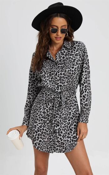 Mini robe chemise grise arrondie décontractée à imprimé animal noir 1