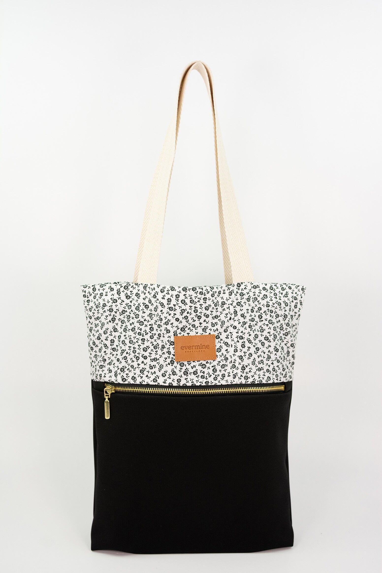 Eleven Thirty Melissa Bag (Black Leather) - Victoire Boutique - Bags -  Eleven Thirty - Victoire Boutique - ethical sustainable boutique shopping  Ottawa made in Canada