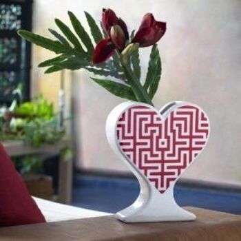 Vase coeur en céramique fait main "Labyrinthe de la passion" 4