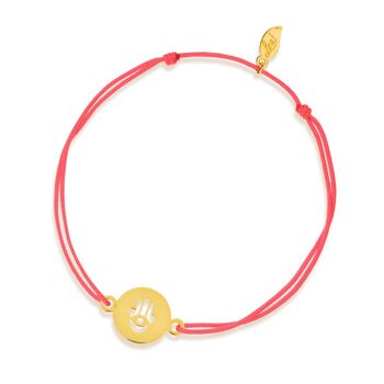 Bracelet porte-bonheur Main de Fatima, or jaune 14 carats, corail 1