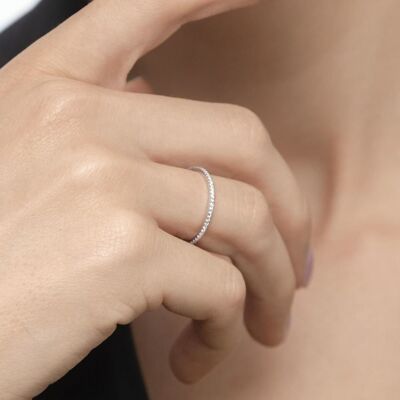 Memory ring with diamonds, 18K white gold