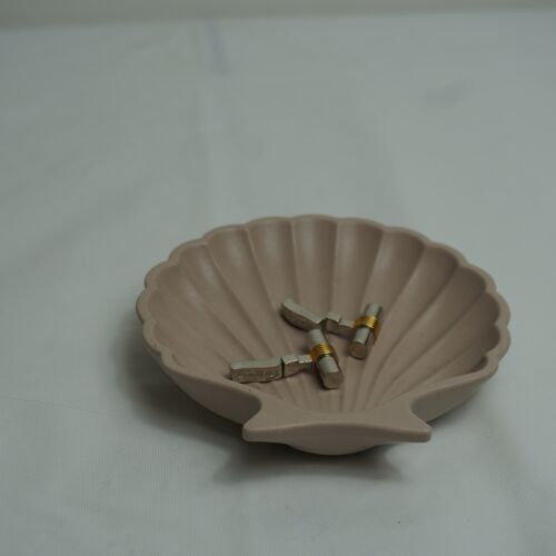 Shell trinket tray - coffee