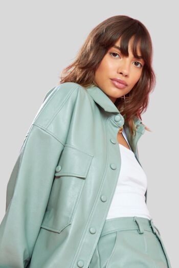 Blouson en similicuir vert sauge 1