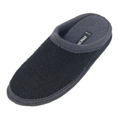 Zapatillas Bacinas con acento de color negro con suela gris y abertura