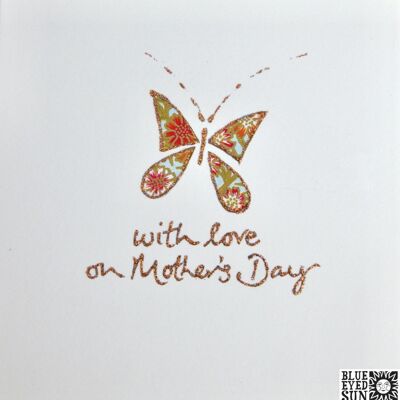 Avec amour le jour de la fête des mères papillon - trésor