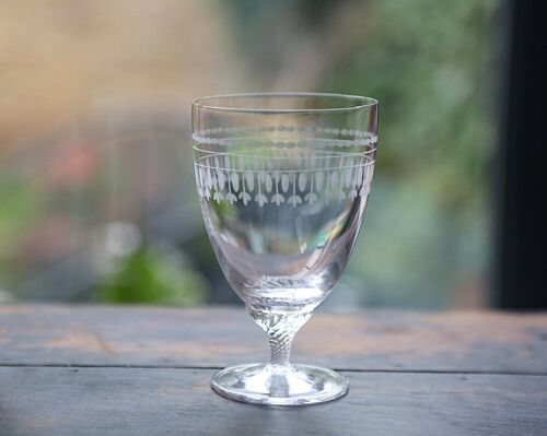 A Set Of Six Crystal Bistro Glasses with Ovals Design