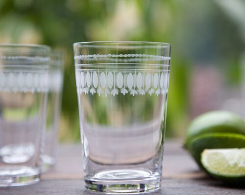 A Set Of Six Crystal Tumblers with Ovals Design