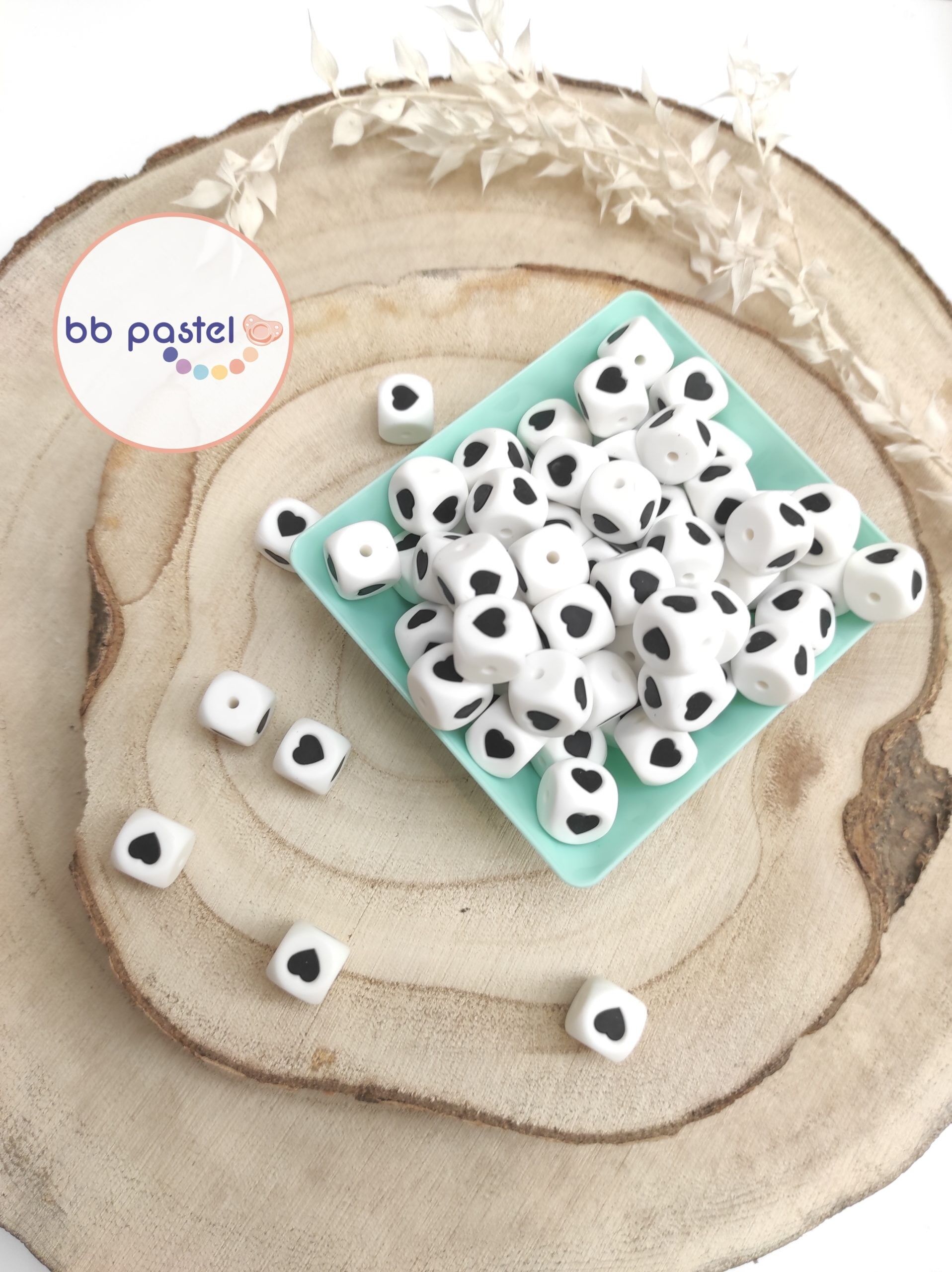 Set di 10 perline fantasia