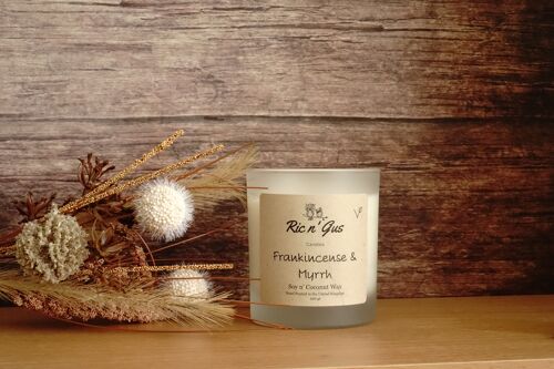 Frankincense & Myrrh Scented Candle - Soy & Coconut Wax