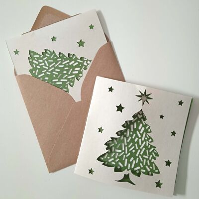 Cartolina di Natale tagliata e cucita per l'albero di Natale