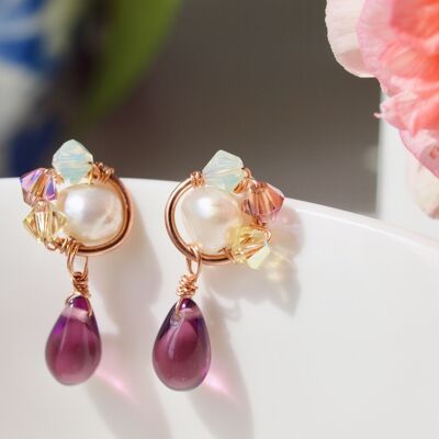 Boucles d’oreilles or rose rempli, Perles avec pendaison en goutte d’eau en verre, couronné de cristaux swarovski