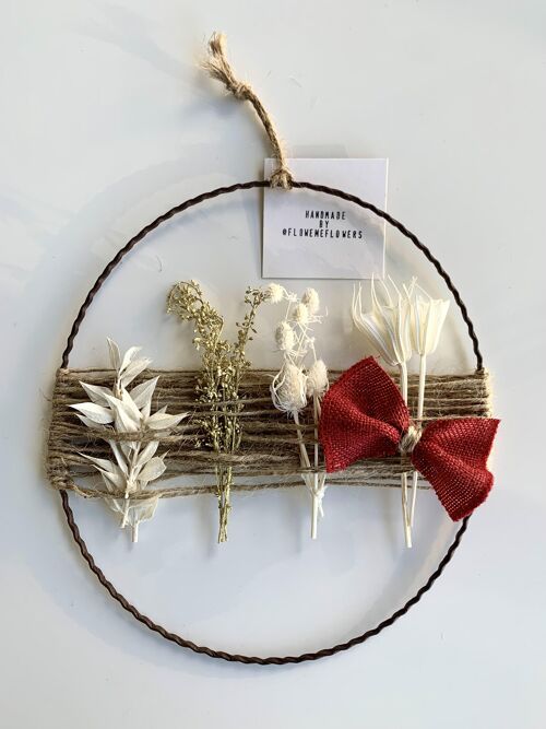 Dried Flower Christmas Wreath | Christmas Decoration | 20cm