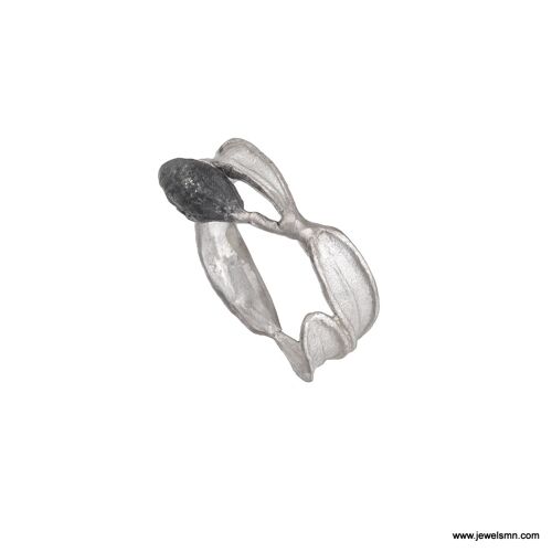Sterling silver Real Olive leaf ring with black fruit.  Symbol of peace and protection. Made by Mother Nature Jewelry