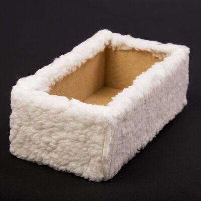 Furry wooden box base 20 x 10 x 6.5cm - White lamb effect
