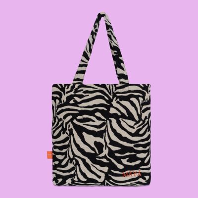 The ZEBRĀ ultimate shopper bag - handmade and sustainable shoulderbag with zebra print