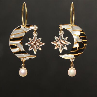 Earrings - Dream Pearl Moon Hoop