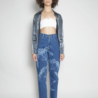 Laser Dandelion Blue Jeans mit hoher Taille aus organischem und recyceltem Material