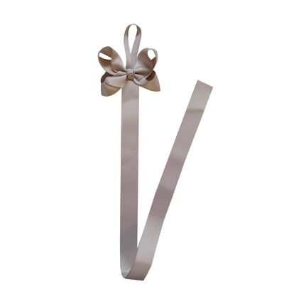 Hair bow holder in taupe