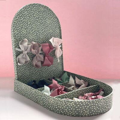 Hair bow storage Lune in green floral