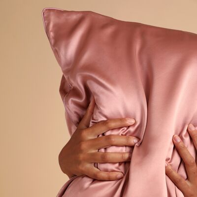 Funda de almohada de seda rectángulo rosa viejo