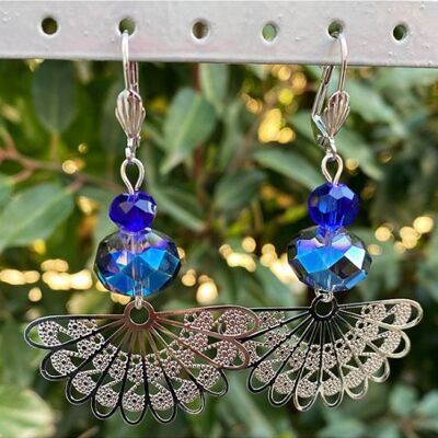 Boucles d'oreilles perles bleues et fleur métal argenté