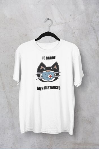 T-shirt chat " je garde mes distances" 1