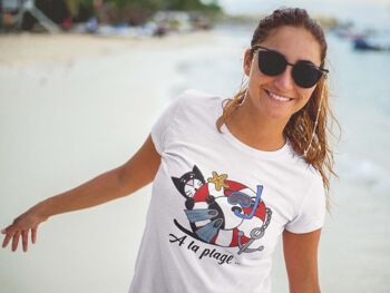 T-shirt femme chat à la plage - été 2